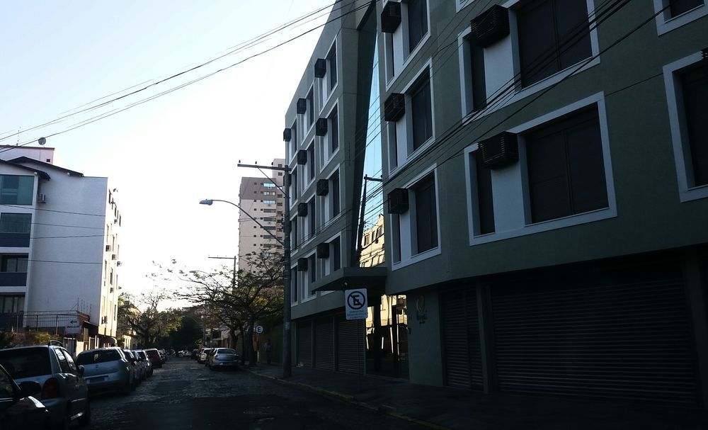 ポルト・アレグレEdificio Metropolisアパートメント エクステリア 写真